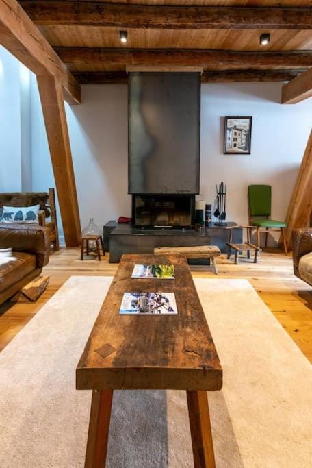 Chalet luxueusement rénové - Village de charme Chalet in Le Monêtier-les-Bains