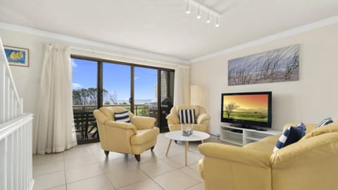 Lovely Unit With Ocean Views House in Woorim