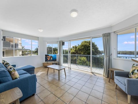 The Outlook unit 9 Currimundi QLD Apartment in Currimundi