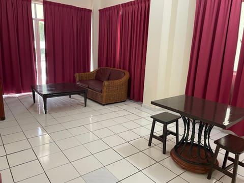 KUHARA COURT APARTMENT SUITE Apartment hotel in Sabah