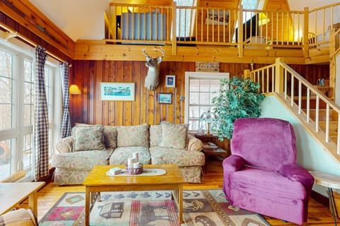 Eagle's Nest Chalet in Moosehead Lake