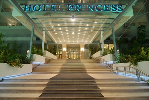 Property building, Facade/entrance, Night, Street view