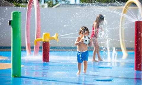 Aqua park, Swimming pool