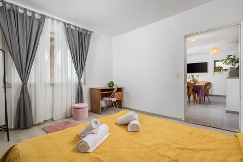 Two-bedroom apartment REA in Rovinj Apartment in Cademia ulica