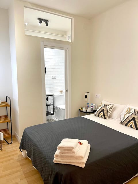 Barcelona PR Guesthouse Übernachtung mit Frühstück in Barcelona