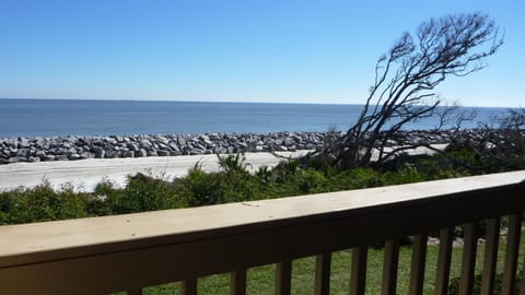Villas by The Sea Deluxe Two Bedroom Apartment Chalet in Camden County