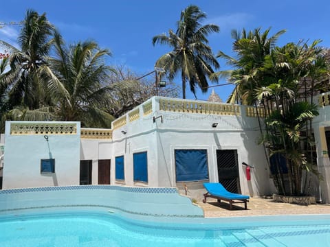 Lovely 5-Bed Room House With a swimming Pool House in Diani Beach