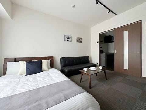 bHOTEL Nagomi - 1 bedroom Apt near museum for 3 Ppl House in Hiroshima
