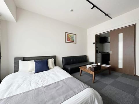 bHOTEL Nagomi - Beautiful 1 BR New Apt City Center for 3 Ppl House in Hiroshima
