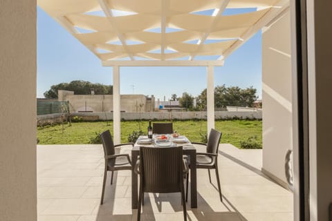 Garden, Inner courtyard view