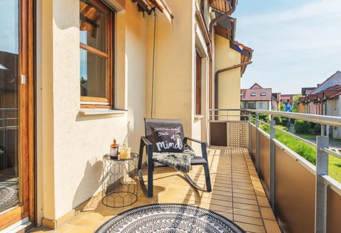 Patio, Balcony/Terrace, Seating area