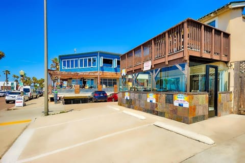 OB Pier 1 House in Ocean Beach