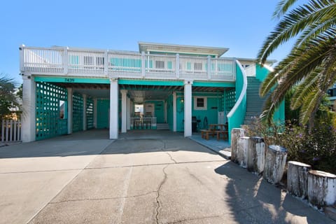 Aqua Skye House in Pensacola Beach