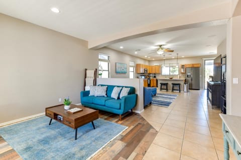 San Tan Valley Escape with Pool, Patio and Grill! Haus in San Tan Valley