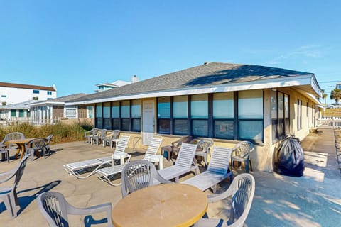 O'Grady's Full Sunset House in Panama City Beach