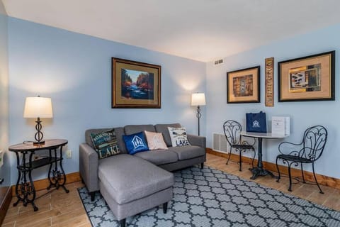 Lured on the Lake Suite (LOL) Apartment in Ridgedale