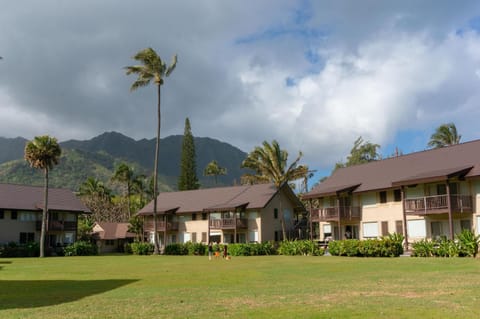 Hanalei Colony Resort H4 Apartment in Kauai