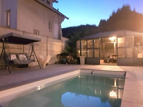 Day, Balcony/Terrace, Pool view, Swimming pool, sunbed