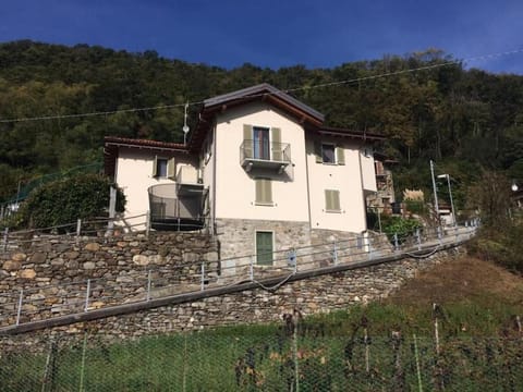 Property building, Landmark view, Mountain view