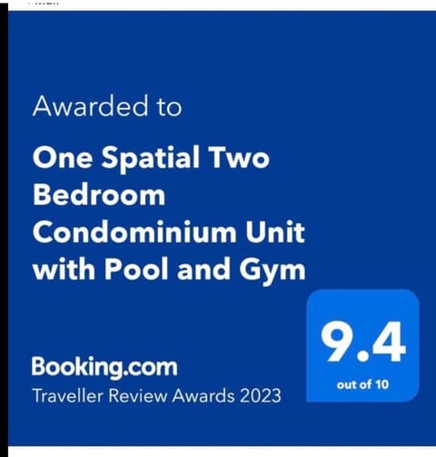 One spatial iloilo city two bedroom condo with free Netflix wifi pool and Gym Appartement in Iloilo City