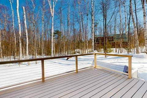 On Mountain Time House in Carrabassett Valley