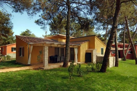 Property building, Summer