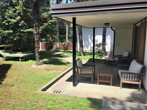 Garden, Balcony/Terrace