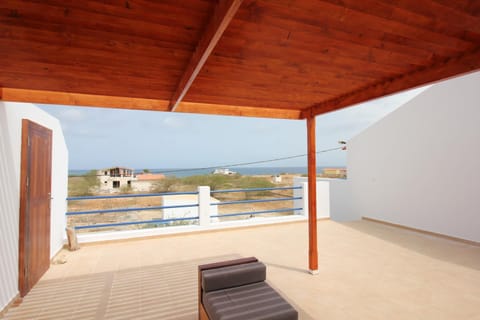 Villa Sol e Mar - Vila do Maio - Ponta Preta Alojamiento y desayuno in Cape Verde