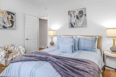 Welcome to The Charming High st Suites Copropriété in West Chester