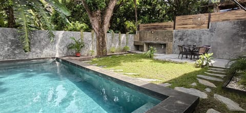 Calao Villa, Solar Villa 2 rooms with Private Pool House in El Nido