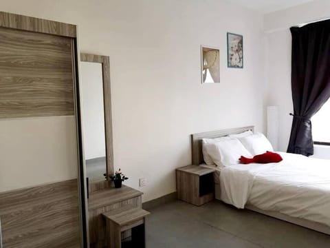 KA701-One Bedroom Apartment- Wifi -Netflix -Parking - Pool, 1002 Apartamento in Putrajaya