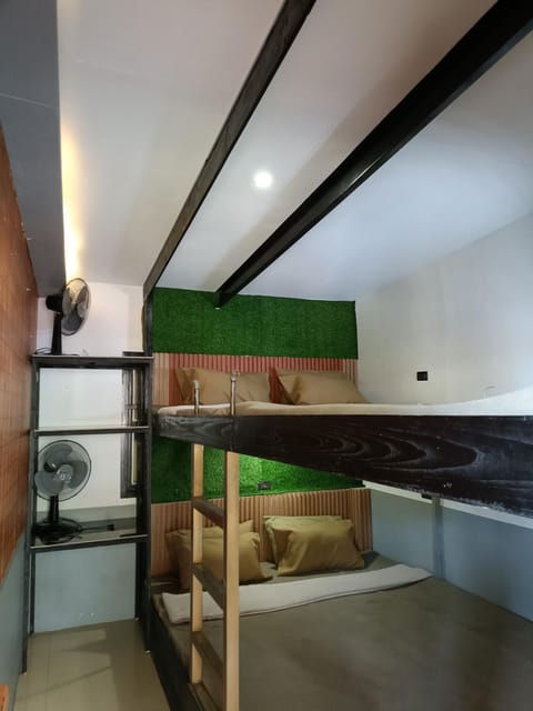 Holyghost Veranda Baguio Transient Guest House 42 step rooftop House in Baguio