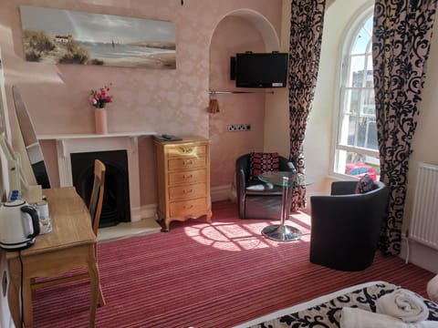 Llety Teifi Guest House Bed and Breakfast in Cardigan