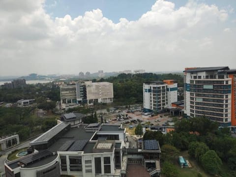 HB1516- Two queen bed-Wifi-Netflix- Parking- Cyberjaya, 3056 Wohnung in Putrajaya