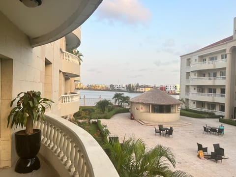 2-Bedroom Apartment along Banana Island Road Eigentumswohnung in Lagos