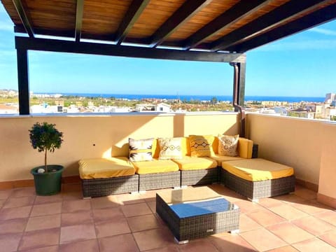 Sea view and mountains By Solymar Holiday Apartment in Torre del Mar