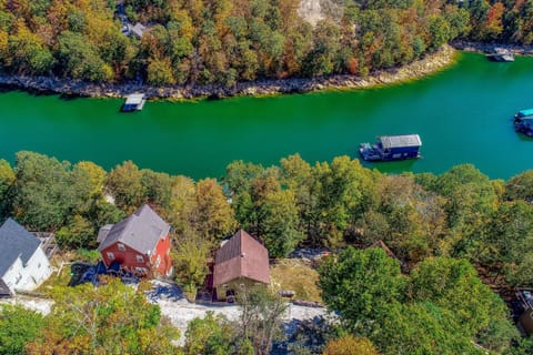 Shore to Please House in Norris Lake
