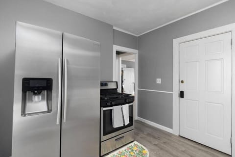 Modern 2 Bedroom in Downtown Providence. Eigentumswohnung in Providence