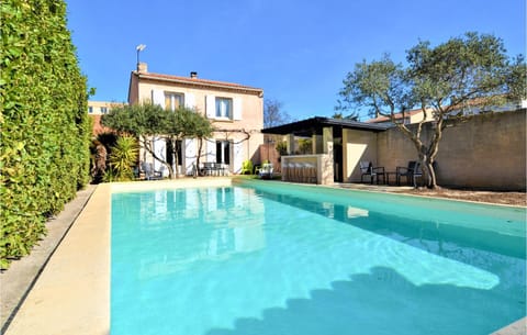 Stunning Home In Sorgues With Kitchen House in Sorgues