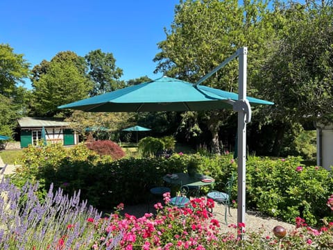 Garden, Dining area, Garden view