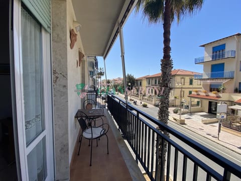 Property building, Day, Neighbourhood, View (from property/room), Balcony/Terrace, City view, Street view