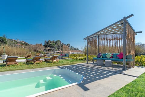 Mythos Luxury Villa-Skiathos Wohnung in Troulos