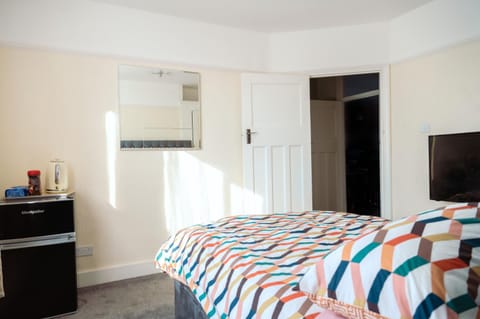 Exclusive 26 room Vacation rental in Barking