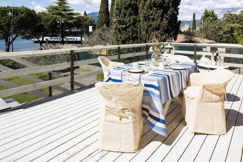 Villa Gardesana Torri del Benaco House in Torri del Benaco
