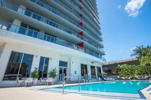 Property building, Pool view, Swimming pool, sunbed