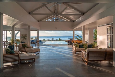 Living room, Sea view