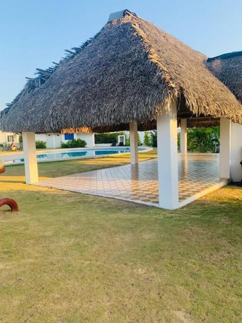 Enjoy a beautiful beach house in Panamá House in Rio Hato