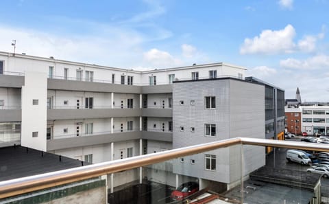 Balcony/Terrace, City view