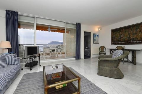 Grand bleu, appartamento vista mare e Monaco Apartment in Roquebrune-Cap-Martin