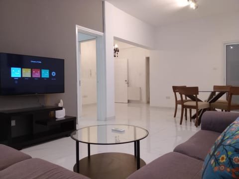 Zelea Deluxe Apartment (BREAKBOOKING CY) Copropriété in Limassol City